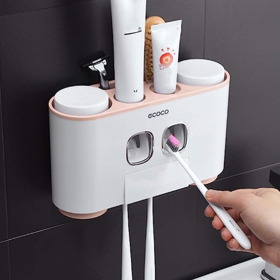 ECOCO Cute Wall Mounted Multifunction Mop Organizer Holder Brush