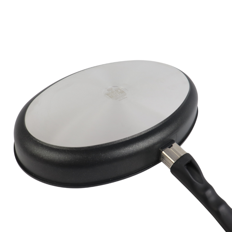 AMT 35x24 cm Oval Non-Stick Pan – High-Quality Cast Aluminum, Ideal For All Cooking Styles