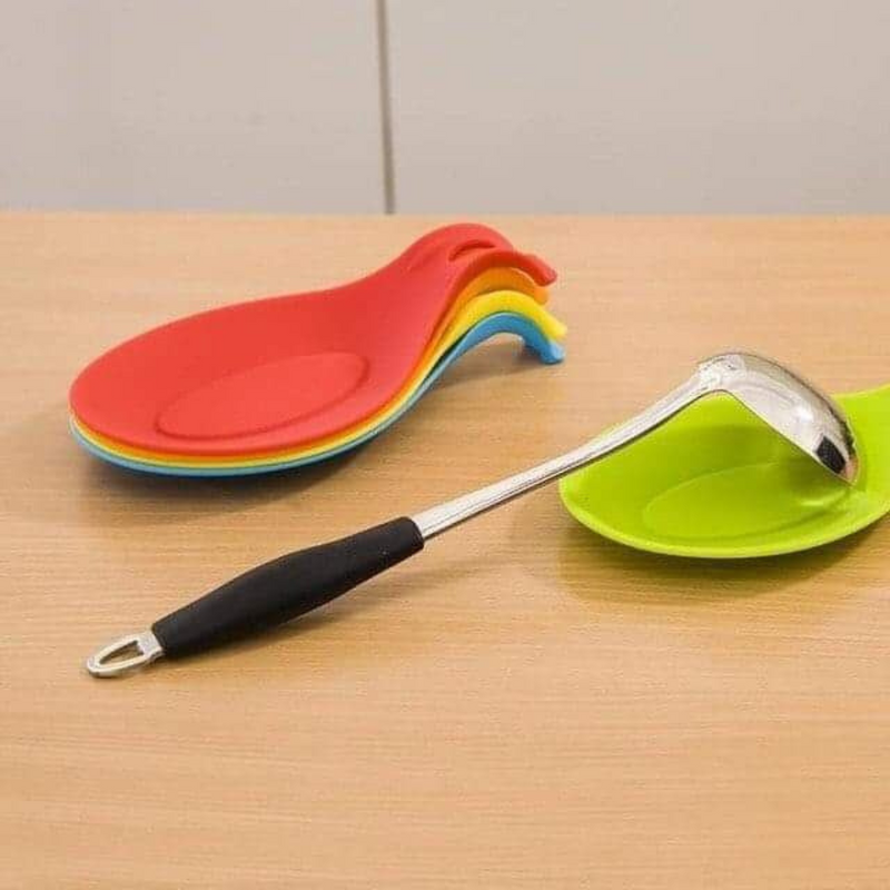 Silicone Kitchen Utensils and Spoon Rest