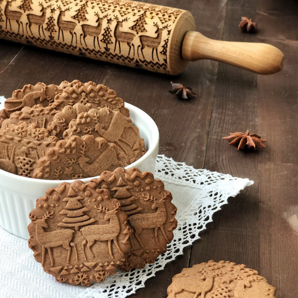 Elegant Wooden Embossed Rolling Pin for Baking - Perfect for Cookies and Pastries