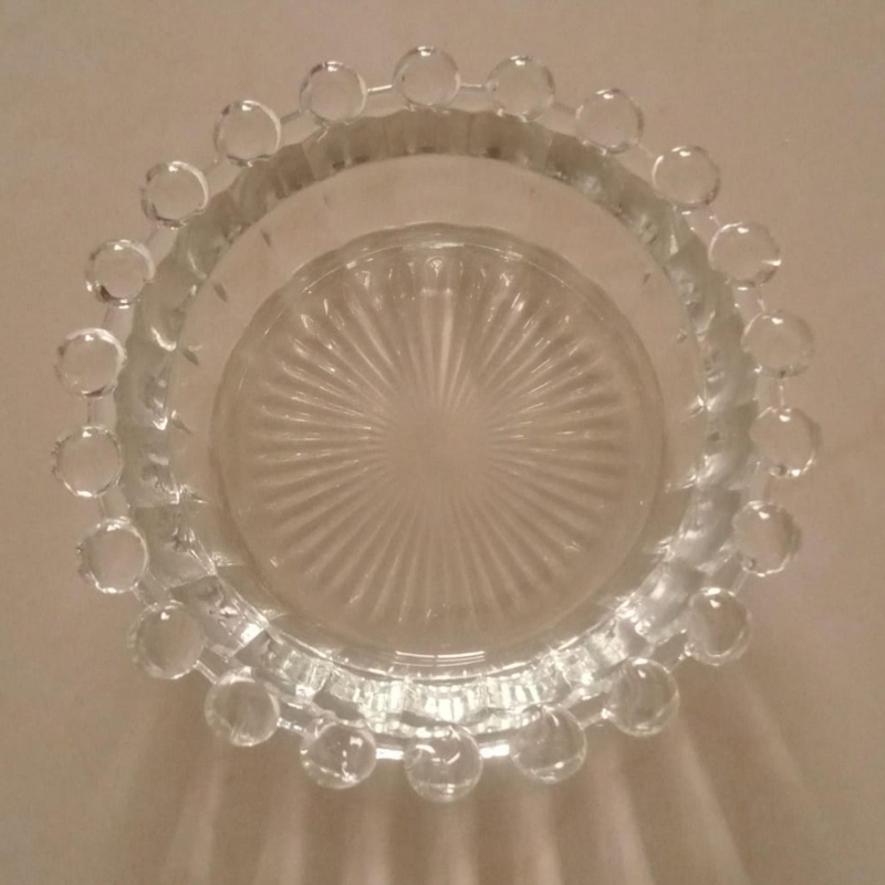 Elegant Bubbles Glass Ashtray - Stylish and Durable Ashtray for Home or Office