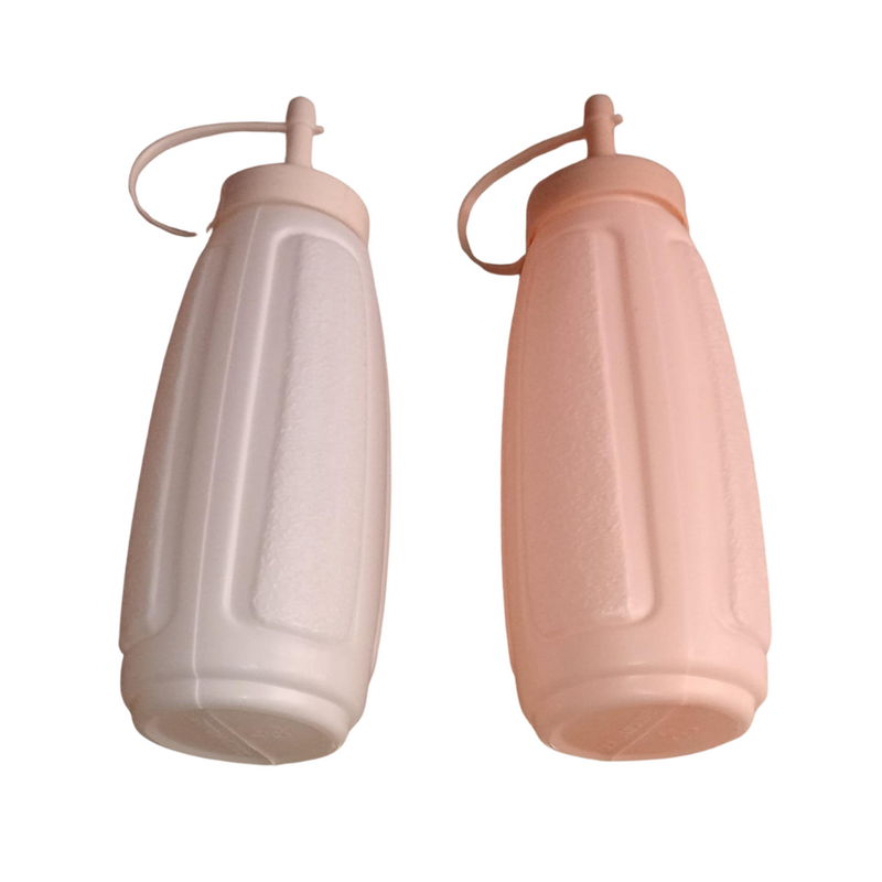 Set of 2 Versatile Squeeze Bottles with Precision Nozzle - Perfect for Sauces and Dressings