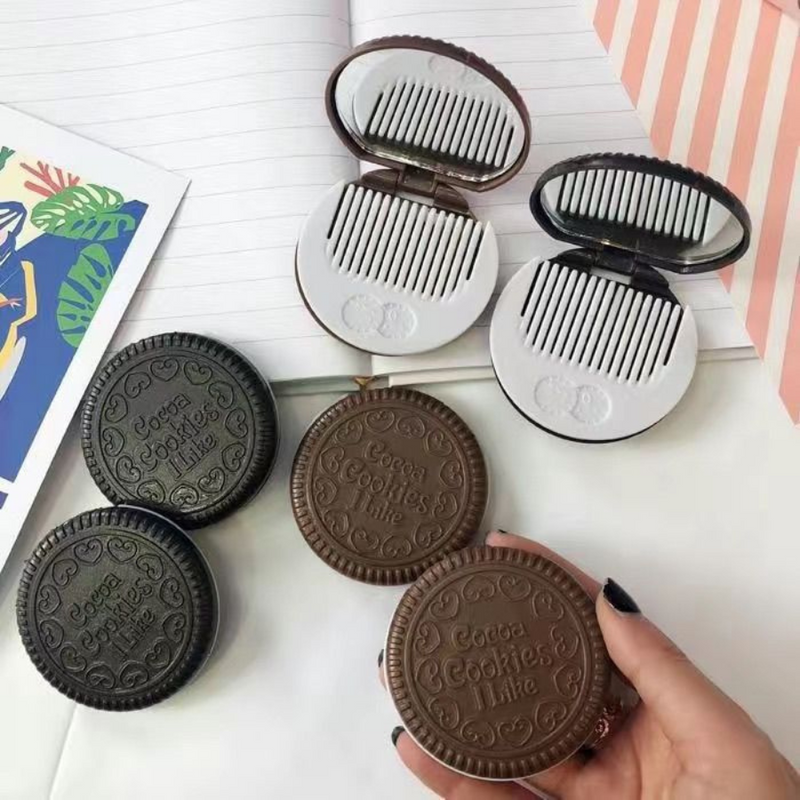 Compact Foldable Hair Comb with Mirror - Cookie Shape, Perfect for On-the-Go Styling