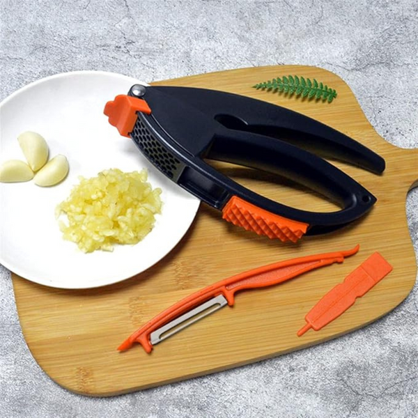 Master Chef 3-in-1 Kitchen Tool - Peeler, Garlic Slicer & Meat Tenderizer with Easy-Squeeze Handle