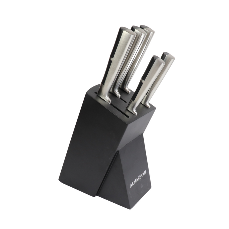 Sleek Stainless Steel Knife Set With Modern Black Block - 5 Essential Knives For Your Kitchen